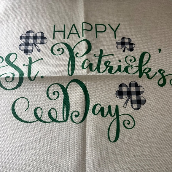 2 New St Patricks Day Pillow Cover, NEW Buffalo plaid Charm Luck Irish … - Picture 2 of 5